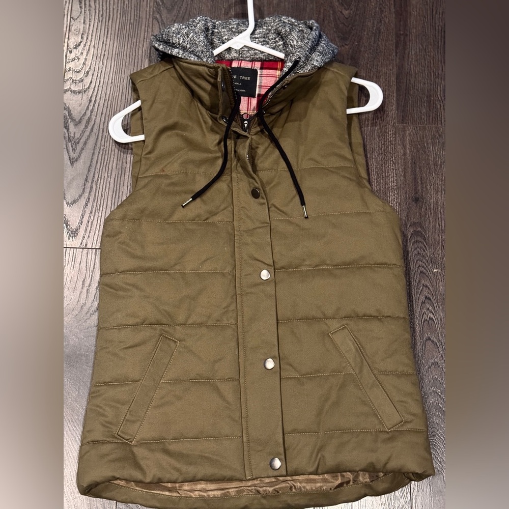 Olive Quilted Hooded Vest by Brynn & Vo